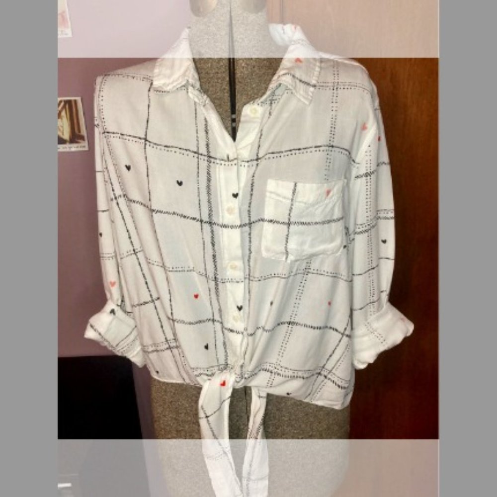 Heart Button down